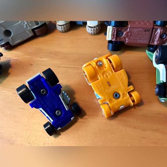 Lot MATTEL Star Wars Character Cars Movie Theme Toy Vehicles Trucks Cars Merch - Picture 11 of 15